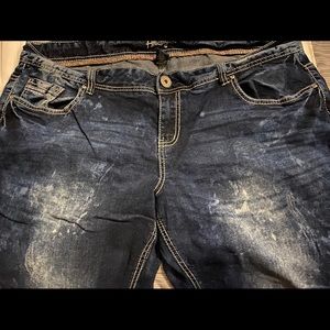 Amethyst Capri Jeans